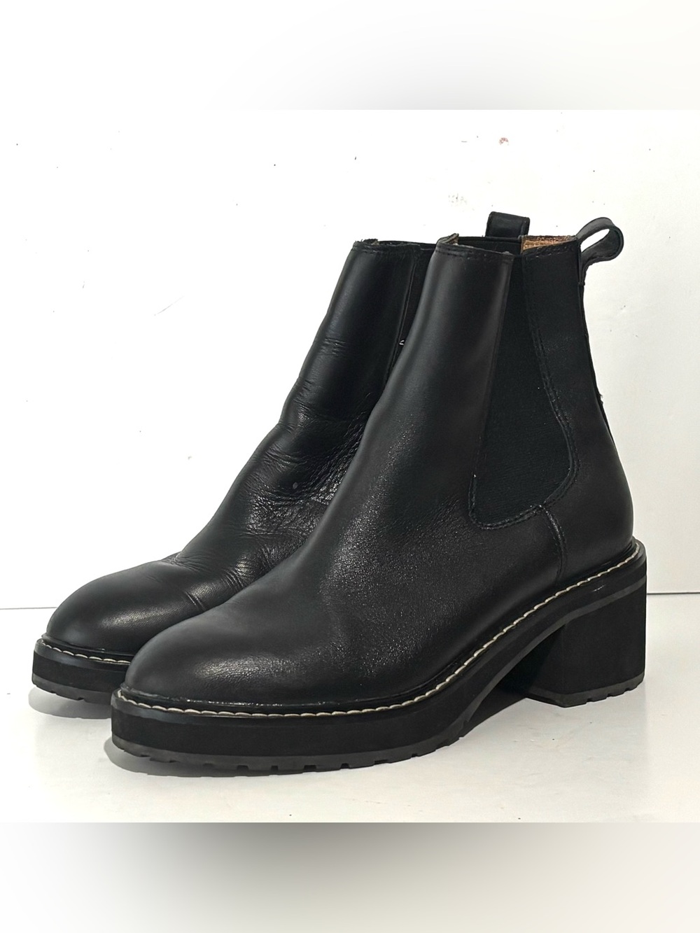 Madewell Boots Womens Size 7.5 Black Chelsea Lugsole Heeled Leather Ankle EUC